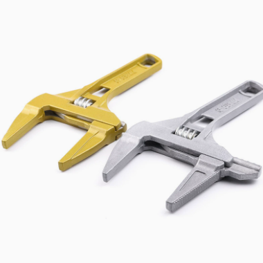 مفتاح ربط من سبائك الألومنيوم شديد التحمل مع فك كبير ومقبض قصير